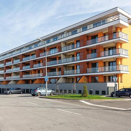 Cozy Residental Apartment Кошице Экстерьер фото