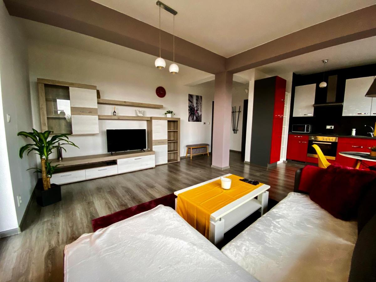 Cozy Residental Apartment Кошице Экстерьер фото