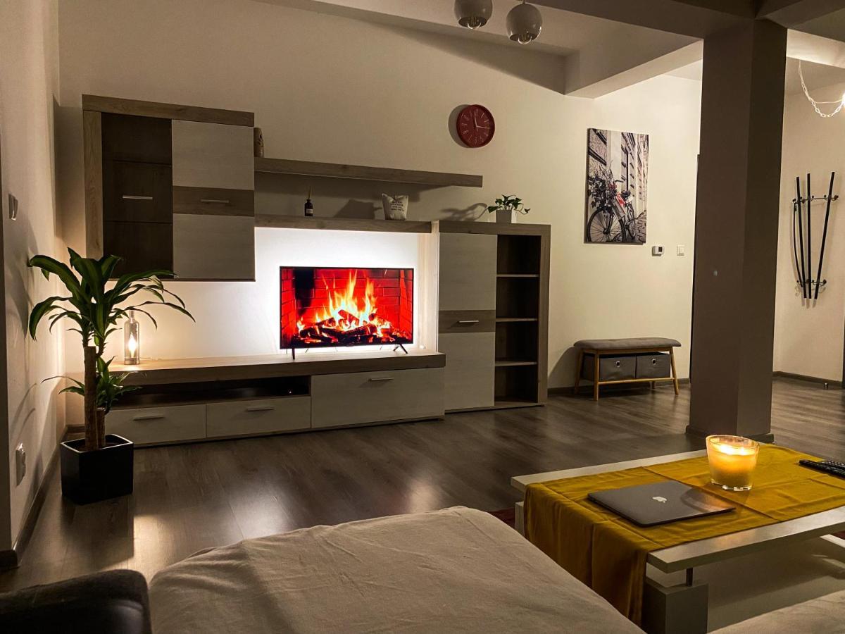 Cozy Residental Apartment Кошице Экстерьер фото